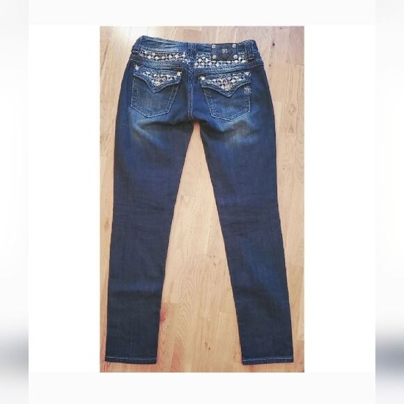 **Rare** Miss Me Sequins and crystal jeans - Picture 7 of 7